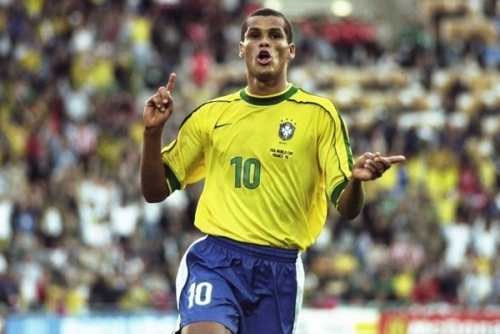 队在组织和 队在组织和