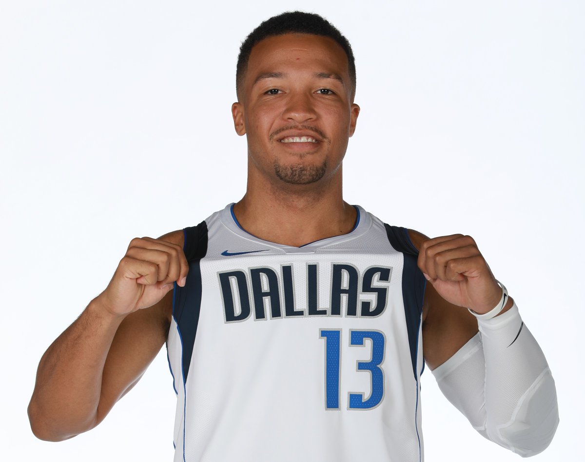 外线投射稳 外线投射稳