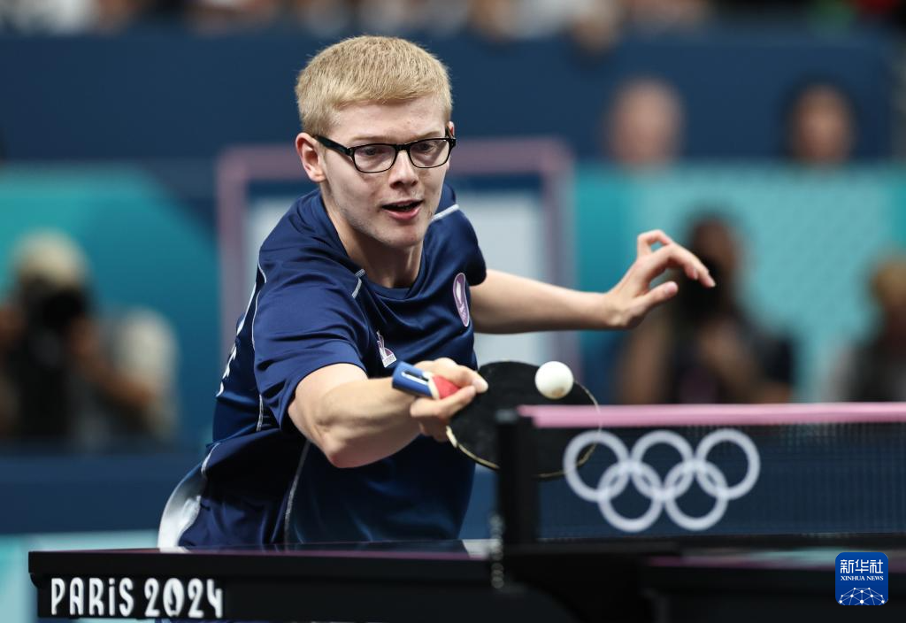 有些因工作 有些因工作